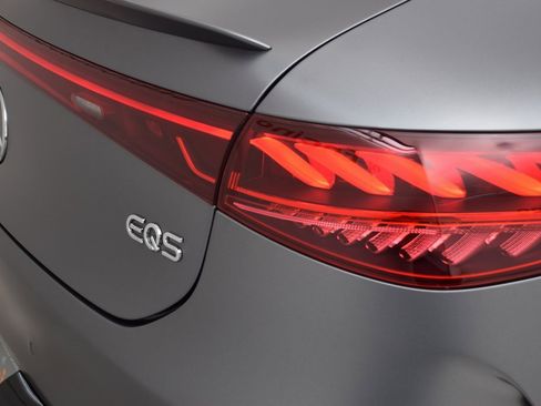 Certified 2023 Mercedes-Benz EQS AMG 4MATIC image 13