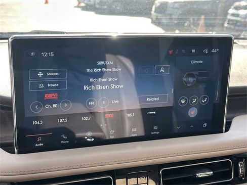 Certified 2022 Lincoln Nautilus Reserve image 21