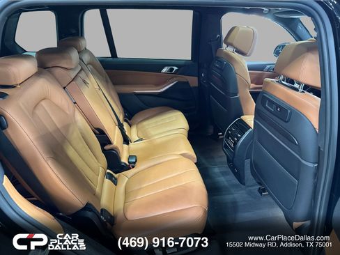 Used 2022 BMW X7 xDrive40i w/ M Sport Package AWD/4WD image 30