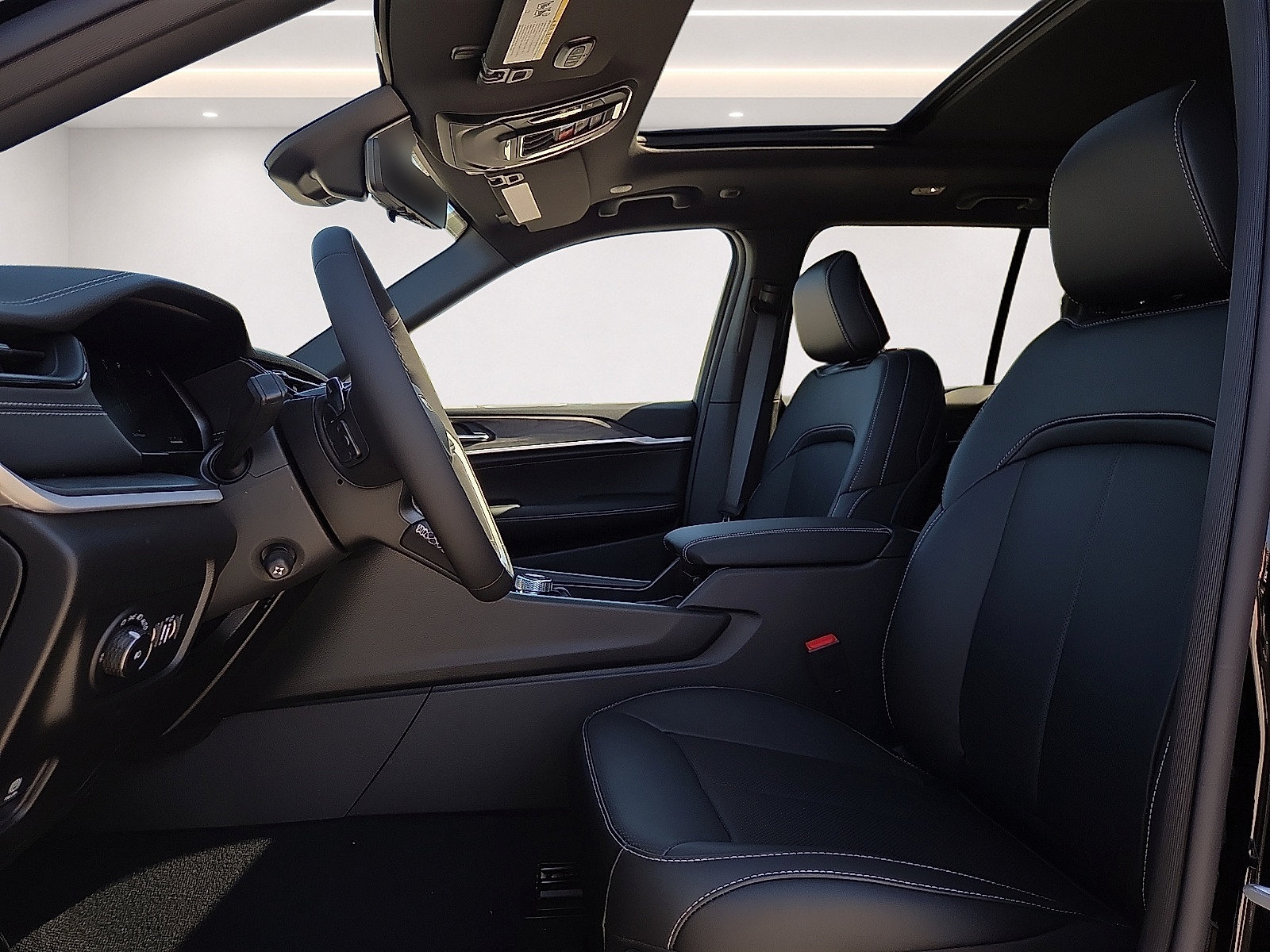 New 2027 Jeep Grand Cherokee Limited AWD/4WD image 13