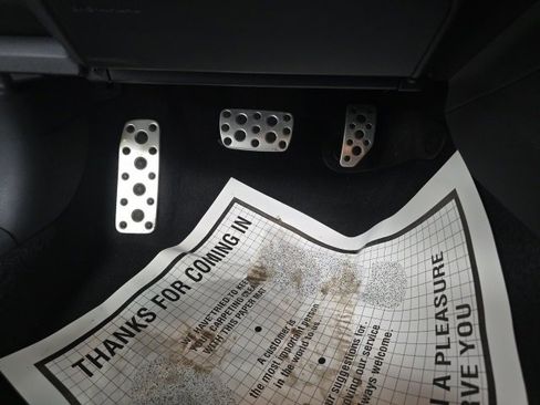 Used 2024 Subaru Crosstrek 2.5i Sport image 16