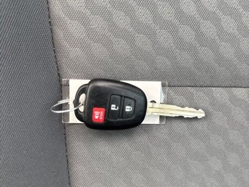 Used 2023 Toyota Tacoma SR5 image 6