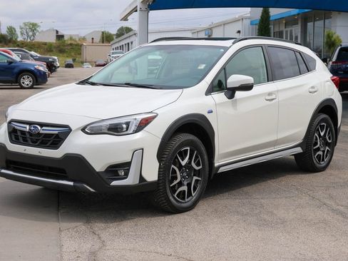 Used 2021 Subaru Crosstrek Hybrid w/ Moonroof Package w/Navigation image 6