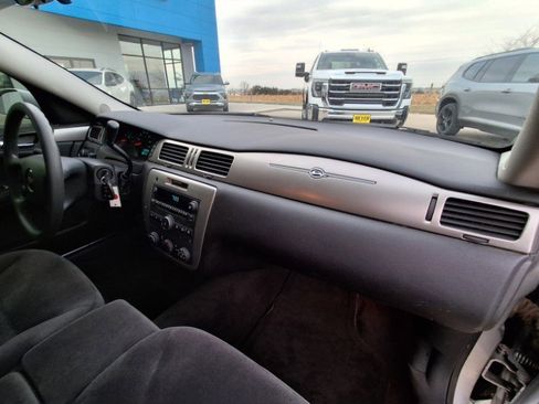 Used 2015 Chevrolet Impala Police image 13