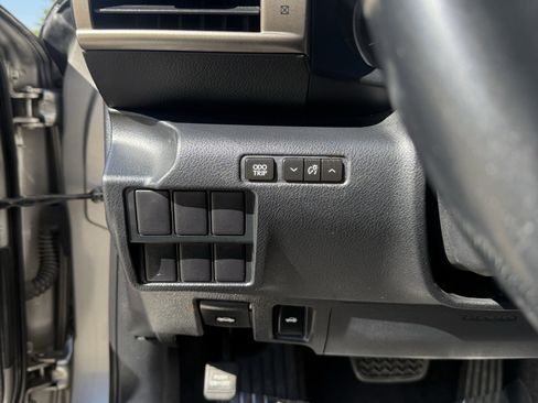 Used 2014 Lexus IS 250 RWD image 19