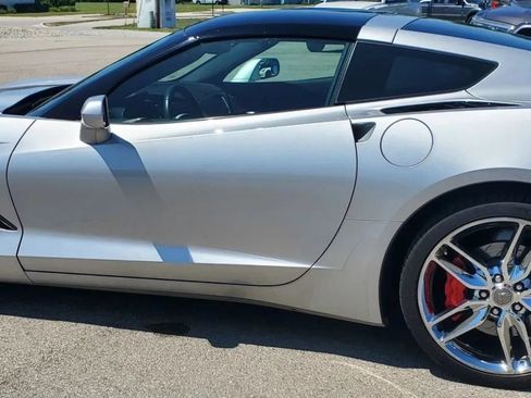 Used 2015 Chevrolet Corvette Stingray Coupe w/ Battery Protection Package RWD image 15