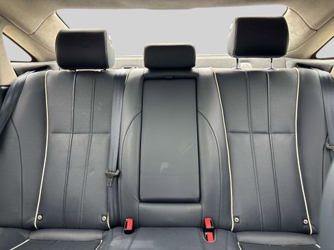 Used 2014 Jaguar XJ L Portfolio AWD/4WD image 25