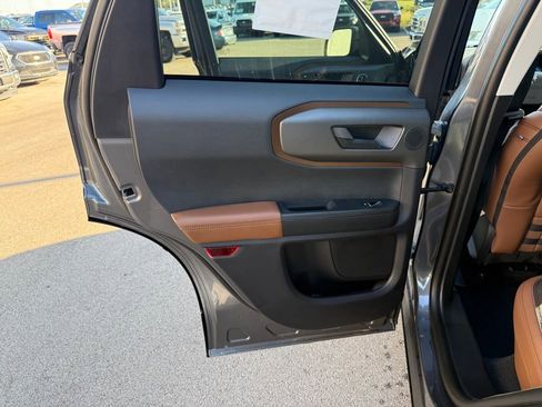 New 2025 Ford Bronco Sport Outer Banks w/ Outer Banks Tech Package+ AWD/4WD image 12