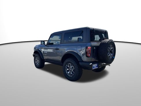 New 2025 Ford Bronco Badlands image 3