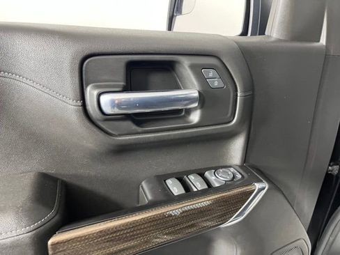 Used 2019 Chevrolet Silverado 1500 LT w/ All-Star Edition AWD/4WD image 16