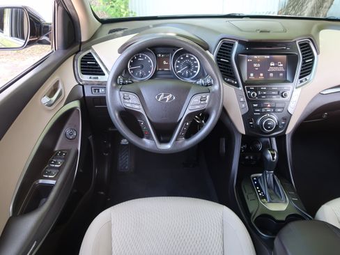 Used 2017 Hyundai Santa Fe Sport AWD/4WD image 14