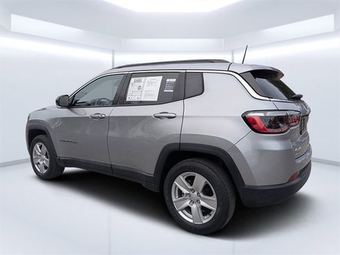 Used 2022 Jeep Compass Latitude w/ Convenience Group image 5