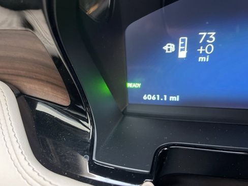 Used 2025 Lincoln Corsair Grand Touring w/ Equipment Group 302A image 27