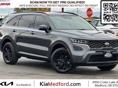 Used 2021 Kia Sorento S w/ Panoramic Sunroof Package