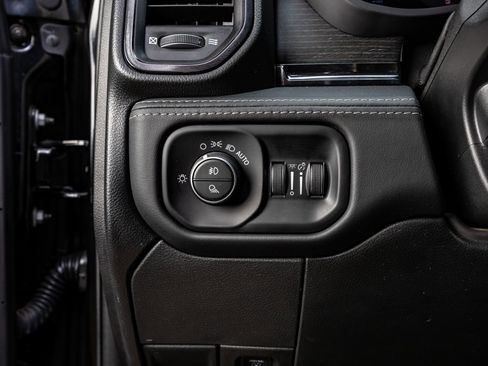 Used 2024 RAM 3500 Limited image 23