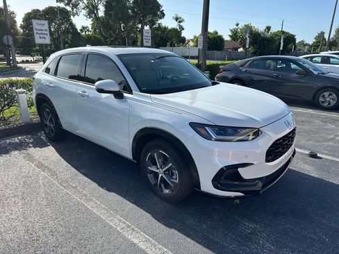 Used 2024 Honda HR-V EX-L image 15