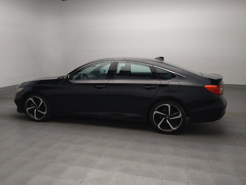 Used 2018 Honda Accord Sport image 3