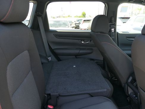 Used 2025 Honda CR-V Sport image 25