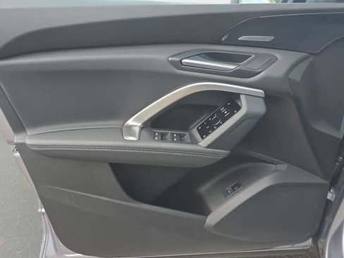 Used 2025 Audi Q5 2.0T Premium Plus w/ Premium Plus image 26