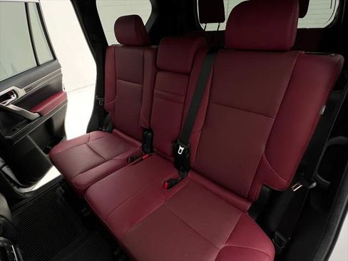 Certified 2023 Lexus GX 460 Premium w/ Premium Package image 20