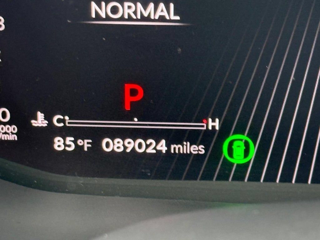 Used 2023 Acura MDX w/ Advance Package AWD/4WD image 26