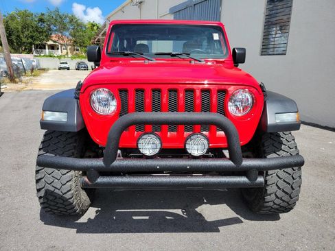 Used 2018 Jeep Wrangler Sport image 2