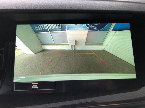 Used 2022 Buick Envision Preferred FWD image 27