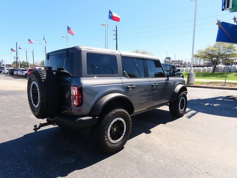 Used 2023 Ford Bronco Badlands w/ Sasquatch Package image 11