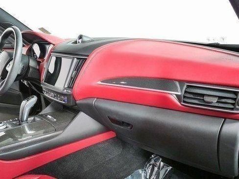 Certified 2023 Maserati Levante GT AWD/4WD image 24
