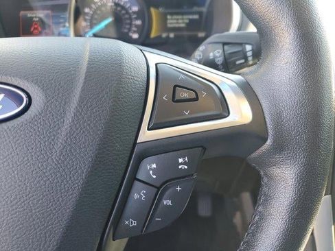 Used 2019 Ford Edge SEL w/ Equipment Group 201A image 21