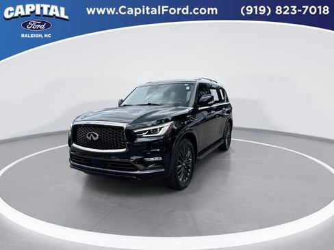 Used 2023 INFINITI QX80 Premium Select w/ All-Season Package AWD/4WD image 4