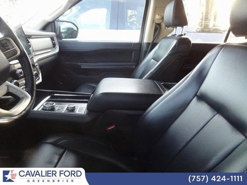 Used 2022 Ford Expedition Max XLT image 9