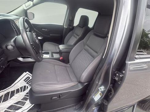 Used 2024 Nissan Frontier SV w/ SV Convenience Package AWD/4WD image 19