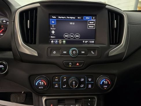 Used 2022 GMC Terrain SLE w/ Driver Convenience Package AWD/4WD image 16