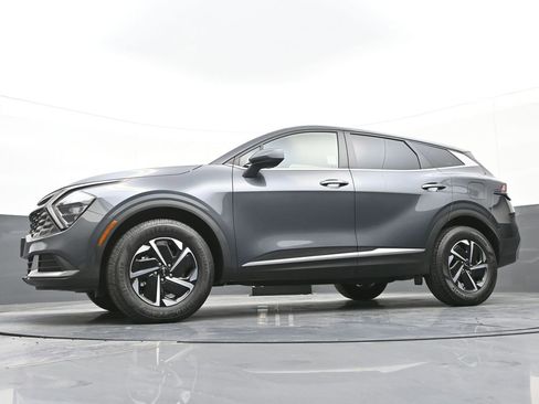 Used 2023 Kia Sportage LX image 39