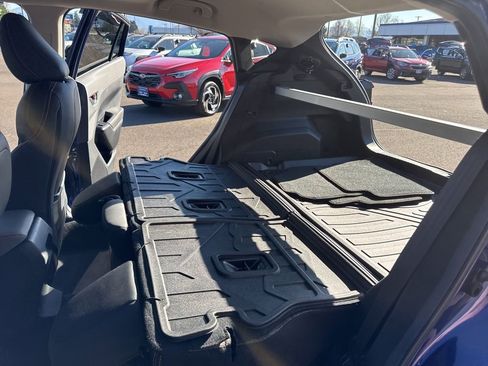 Used 2025 Subaru Crosstrek 2.5i Limited w/ Crosstrek Mirror Package image 16