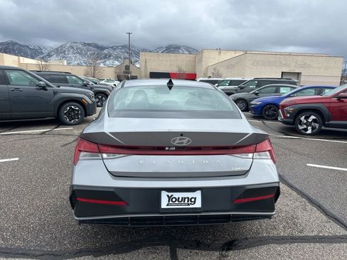 New 2026 Hyundai Elantra Limited image 6