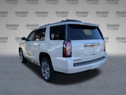 Used 2015 GMC Yukon Denali w/ Premium Package image 9