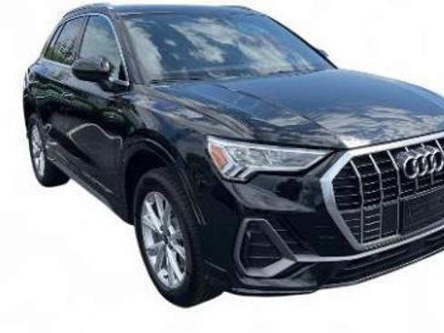 Used 2025 Audi Q3 2.0T Premium AWD/4WD image 1