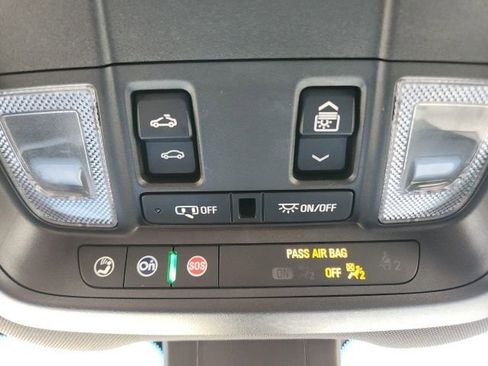 Used 2024 Chevrolet Equinox RS w/ RS Leather Package image 34