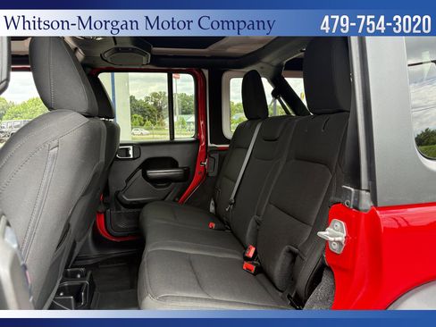 Used 2020 Jeep Wrangler Unlimited Sport AWD/4WD image 30