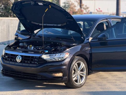Used 2019 Volkswagen Jetta R-Line FWD image 14