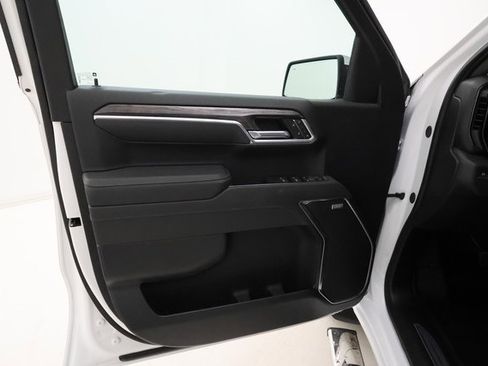 Used 2025 Chevrolet Silverado 1500 LTZ w/ Z71 Off-Road Package image 7