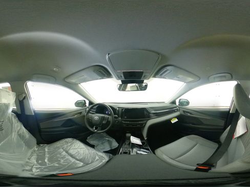 New 2026 Toyota Camry LE FWD image 33