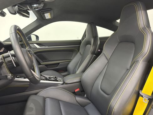 Certified 2025 Porsche 911 Turbo S AWD/4WD image 5