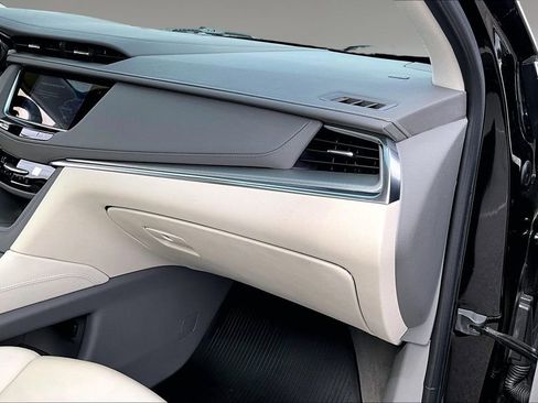 Certified 2023 Cadillac XT5 Premium Luxury w/ Technology Package FWD image 16