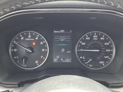 Used 2021 Subaru Outback Premium AWD/4WD image 6