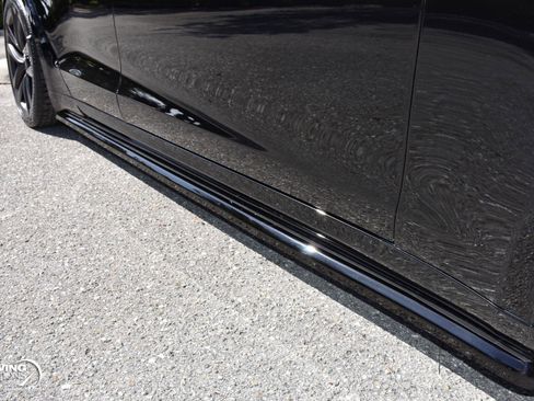 Used 2023 Tesla Model S Plaid image 9