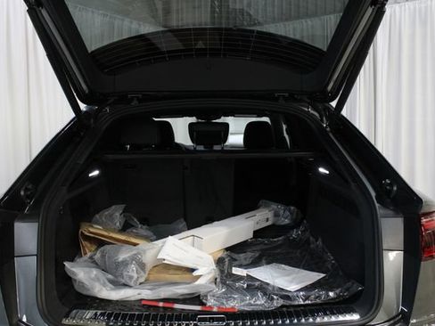 New 2026 Audi Q8 Premium Plus AWD/4WD image 30