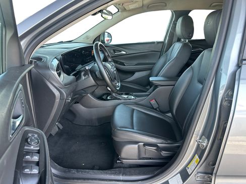Used 2024 Buick Encore GX Sport Touring AWD/4WD image 9